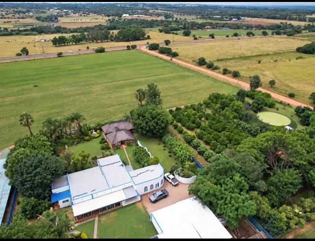 FARM FOR SALE IN VASFONTEIN